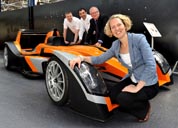 Caparo Hosts Emma Reynolds, MP